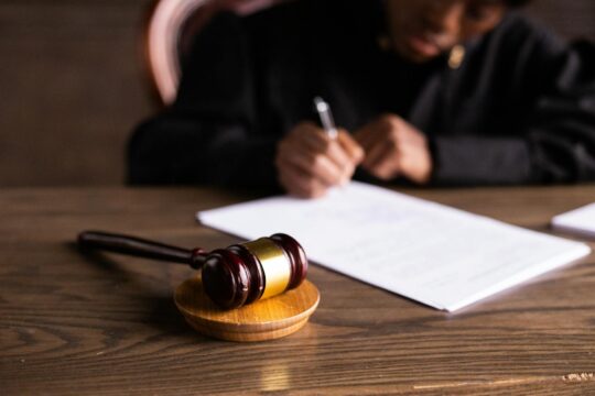 Signs your personal injury lawyer is ripping you off